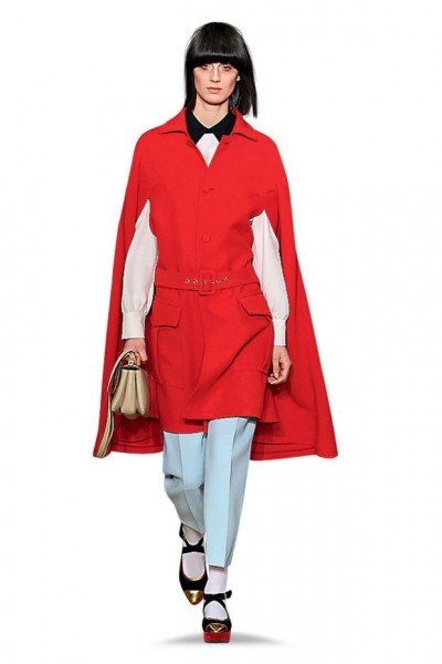 Модные плащи 2022 2023 для женщин сезона весна лето и даже осень