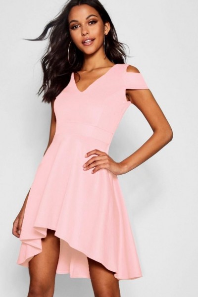 Модные образы весна-лето 2023: фото летних образов для женщин