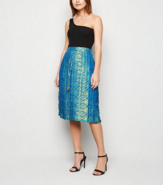 Бесподобные летние юбки 2022 2023 года: модные тенденции на фото