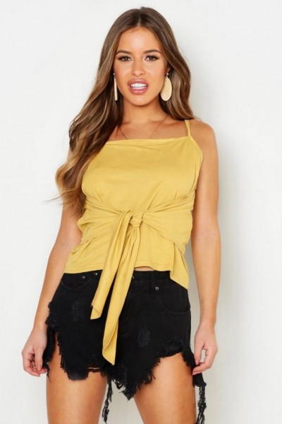 Модные образы весна-лето 2023: фото летних образов для женщин