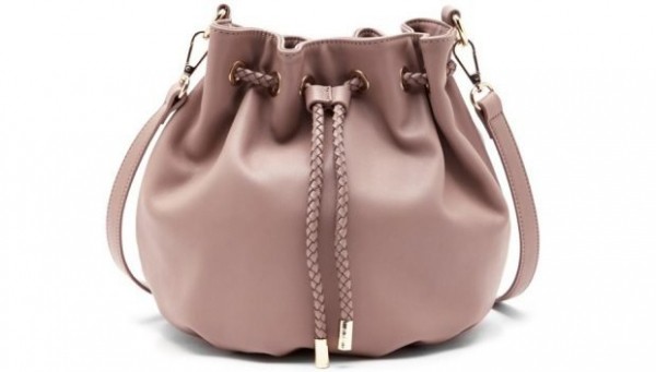 Новые модные тенденции весна лето 2022 2023 в одежде для женщин Новые модные тенденции весна лето 2022 2023 в одежде для женщин