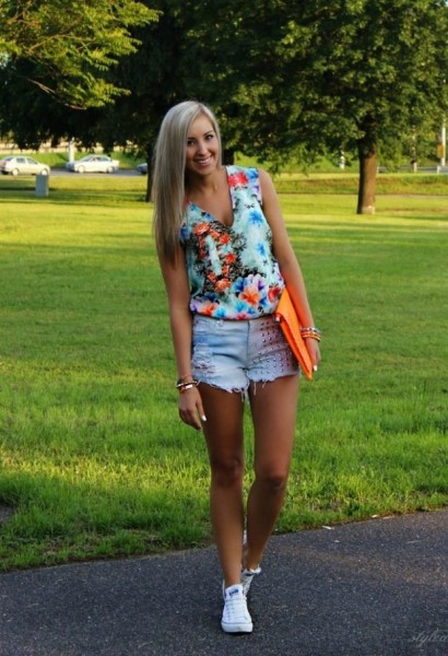 Модные образы весна-лето 2023: фото летних образов для женщин