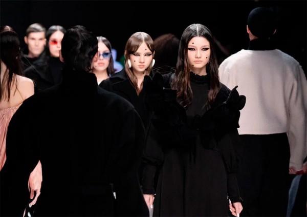 Московская Неделя моды 2024: Обзор коллекций и трендов Московская Неделя моды 2024: Обзор коллекций и трендов