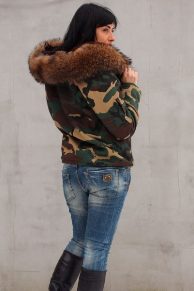 Модные женские куртки весна 2022 2023