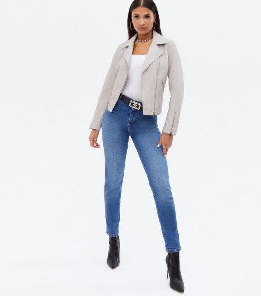 Модные женские куртки весна 2022 2023