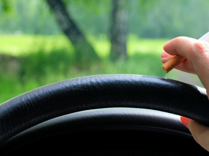 В каких странах запрещено курить в автомобиле В каких странах запрещено курить в автомобиле