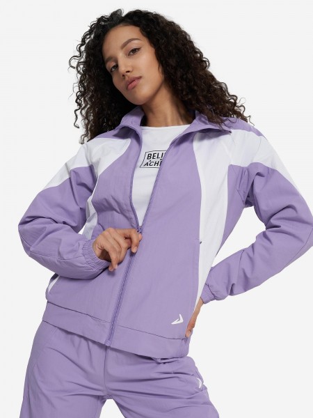 Топ-10 трендовых женских ветровок на весну-2025: подборка актуальных стилей Топ-10 трендовых женских ветровок на весну-2025: подборка актуальных стилей